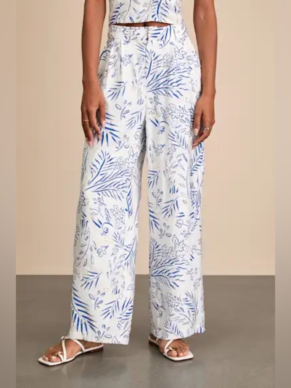 NWT Olia eyelet wide leg pants